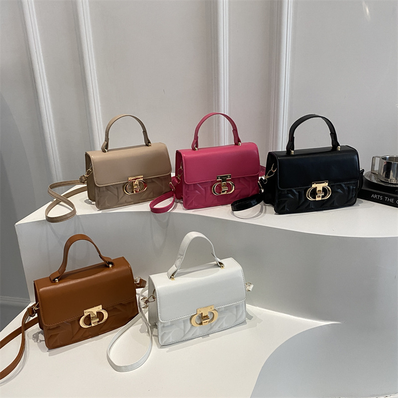 High-end women's bag 2025 Summer new style, fashionable, versatile and stylish single-shoulder crossbody bag, versatile handbag, small square bag Application Scenario