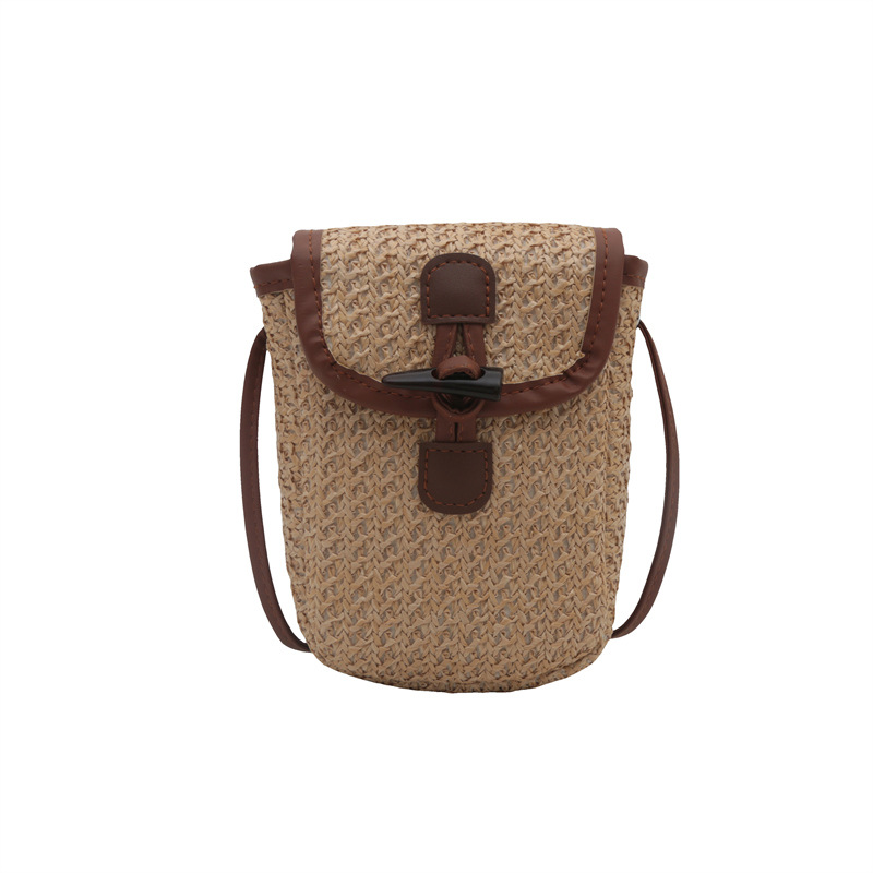 The 2024 new large-capacity, stylish summer rainbow-striped straw weaving bag for women. It is a small square crossbody bag for mobile phones Item Picture
