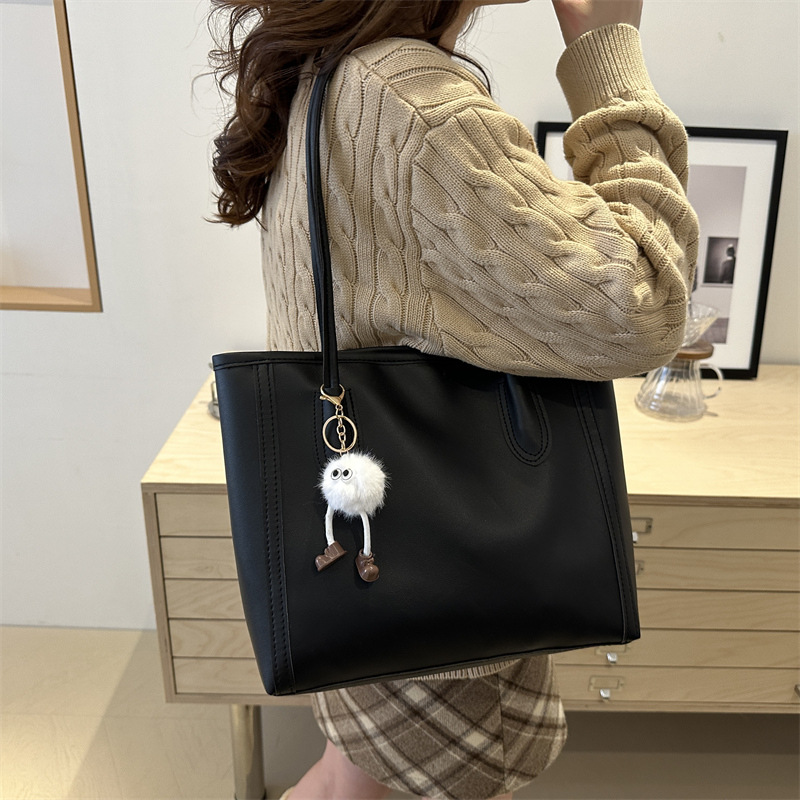 Winter new large-capacity tote bag for women 2024, a versatile and elegant single-shoulder bag for women's commuting. A large PU hand-held bag Specification drawing