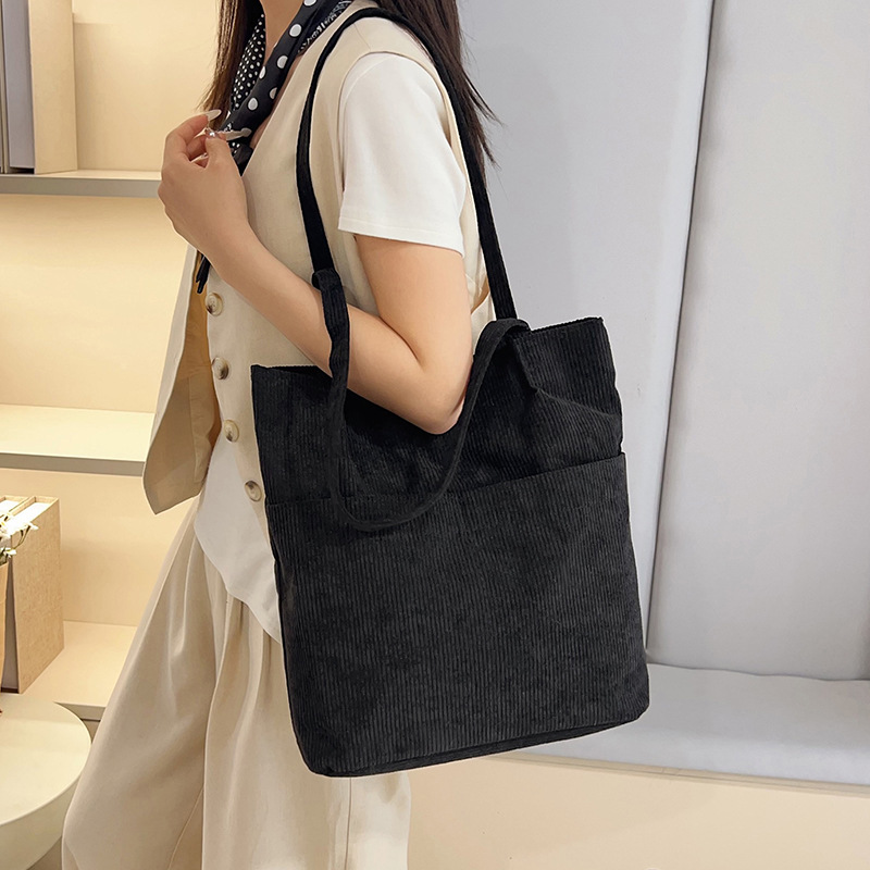 Korean-style large-capacity corduroy fabric 2025 trendy new artistic and casual solid color single-shoulder crossbody handbag for women details Picture