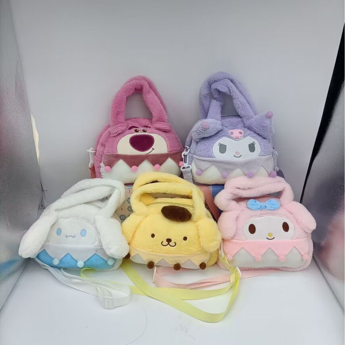 New cartoon Sanrio hand-held plush bag, cute girl single-shoulder crossbody bag, claw machine doll, factory direct sales full figure