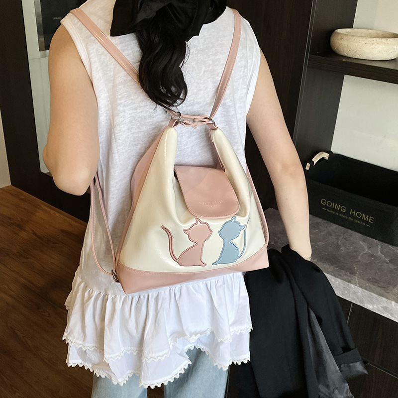 The new women's 2025 large-capacity backpack is a multi-functional and versatile single-shoulder tote bag for commuting to school and work Specification drawing