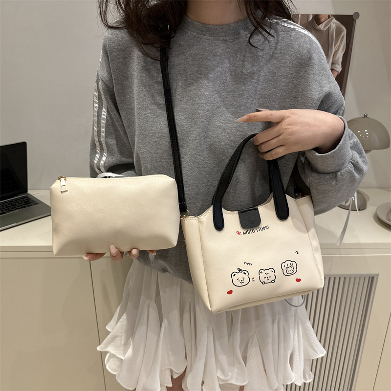 High-end single-shoulder bag, crossbody, elegant and versatile, bucket soft leather women's bag, handbag for women 2025, vegetable basket bag full figure