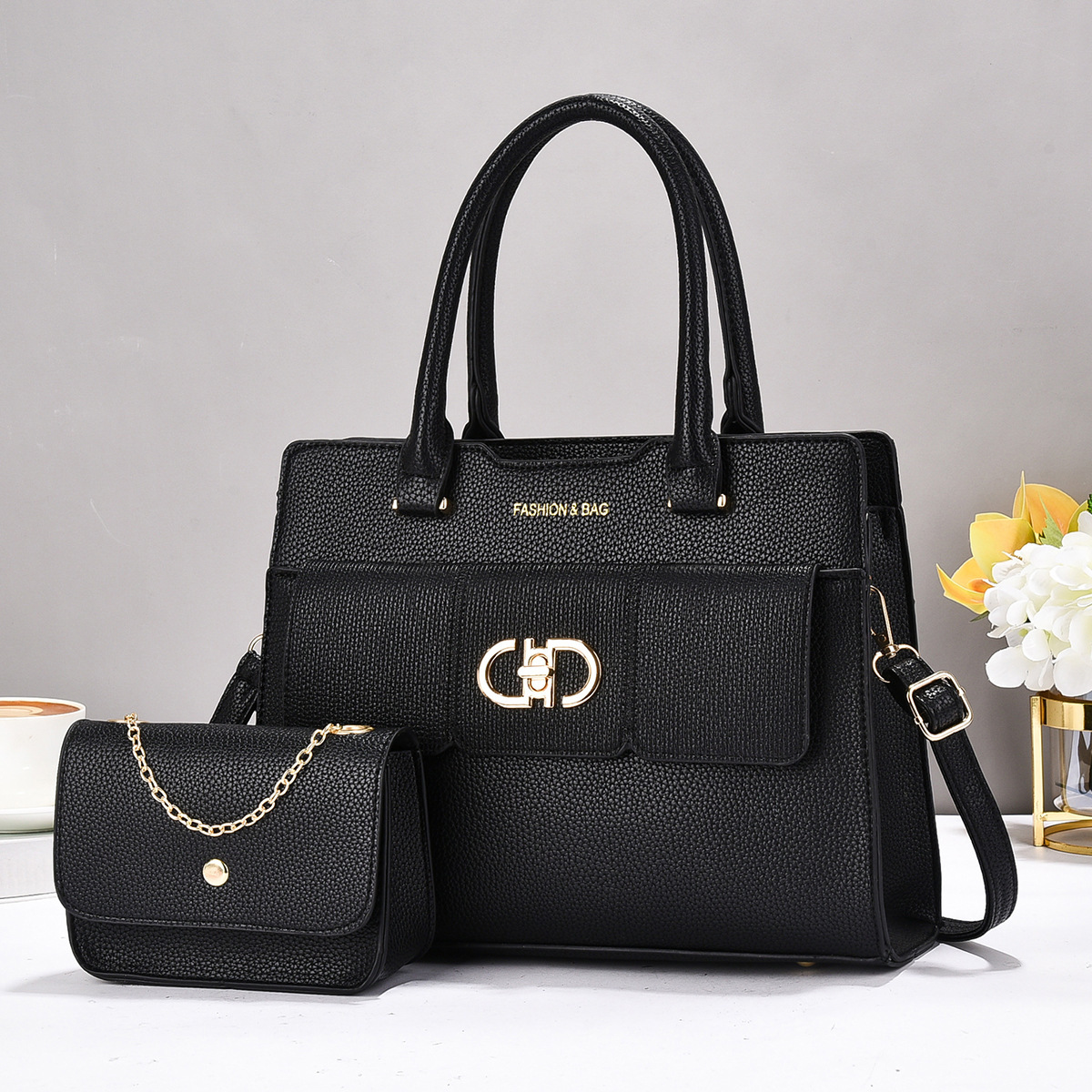 A new type of women's handbag with lychee pattern for foreign trade, a hand-held bag with a large capacity, casual and versatile, and a crossbody single-shoulder bag full figure