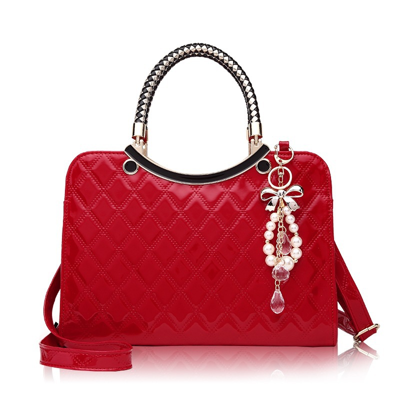 Patent leather women's handbag 2024 new style, trendy and versatile single-shoulder bag, large-capacity women's bag, crossbody bag full figure