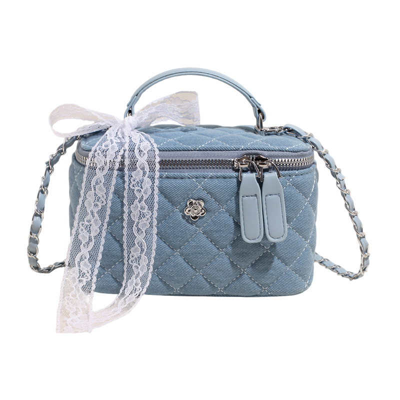 Cross-border fashion diamond-patterned embroidered chain handbag for women, 2025 new style, niche design, high-end single-shoulder crossbody bag Item Picture
