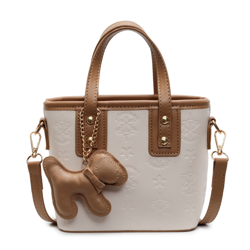 A new, trendy and versatile single-shoulder crossbody bag for women in 2025, a fashionable and casual hand-held bucket bag Item Picture