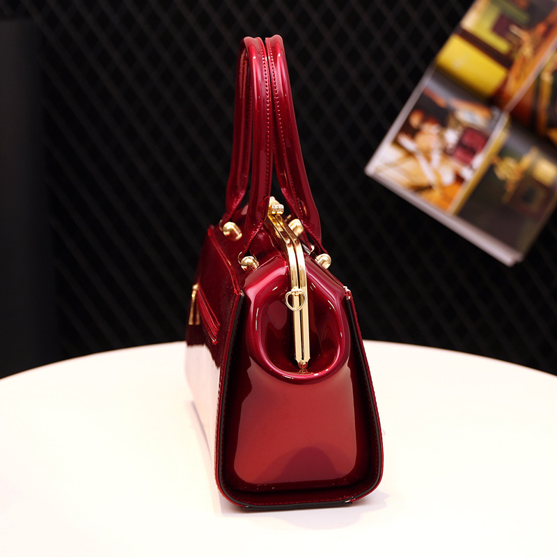 Steel jacket women's bag, classic cross-border trade shiny leather large bag, handbag, single-shoulder crossbody bag, large-capacity women's crossbody bag Specification drawing