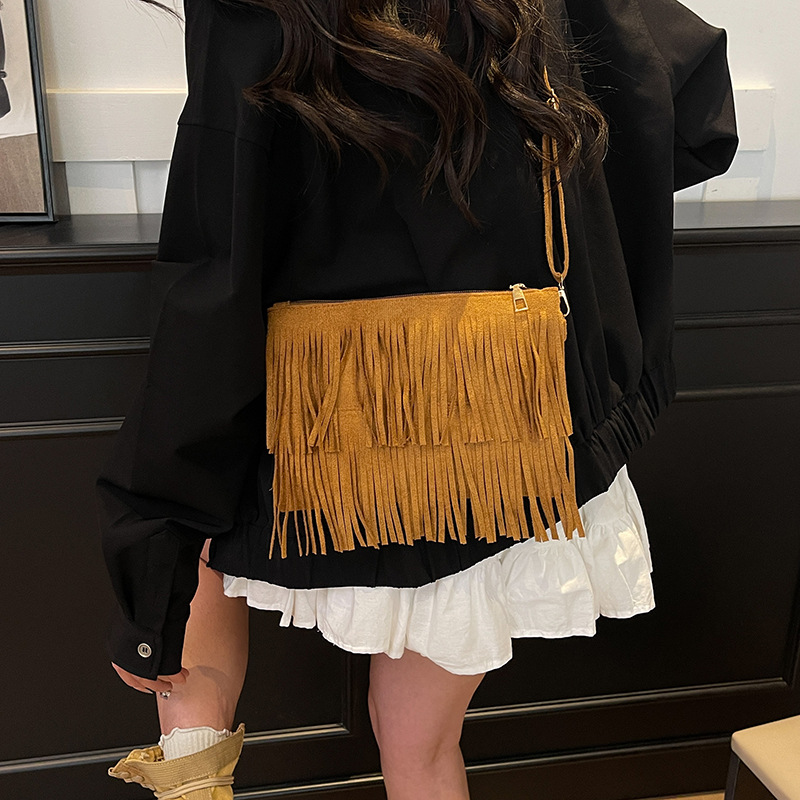 2025 Trendy and individualistic Bohemian style fringed retro suede, casual and stylish single-shoulder crossbody bag details Picture