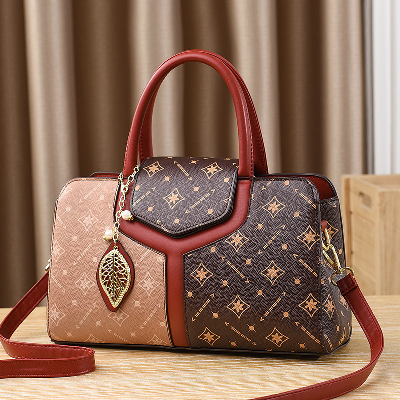 Printed women's bag 2023 New style fashionable middle-aged mom bag, large capacity retro hand-held shoulder bag full figure