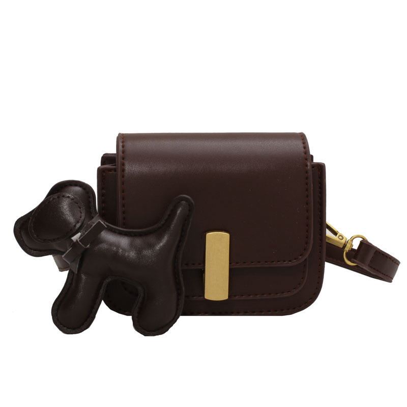 The trendy small square bag is a versatile and fashionable crossbody bag. It's a new style of high-quality and fashionable commuting single-shoulder bag for women in 2025 Item Picture