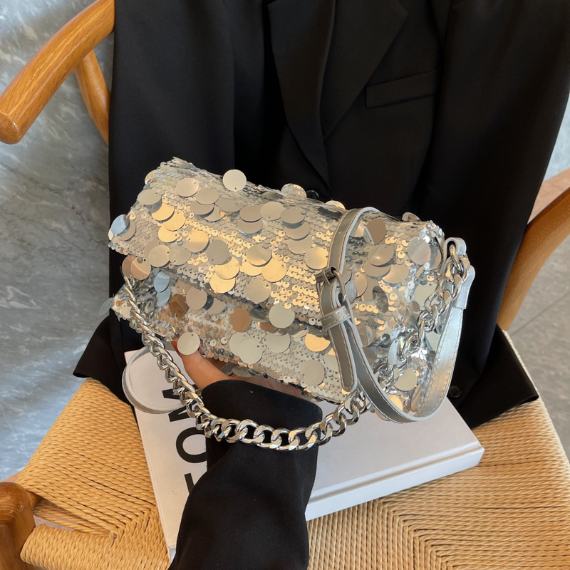 High-end texture shiny leather chain hand-held small bag for women, new fashionable and simple small square bag 2025, niche crossbody bag Specification drawing