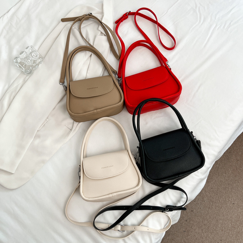 A versatile and high-end niche bag, 2025 new style women's bag, stylish small bag, single-shoulder fashionable crossbody bag, handbag Application Scenario