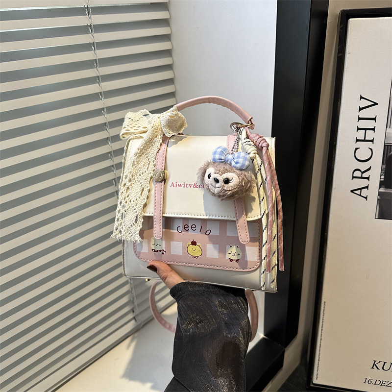 A simple, new and fashionable school-style casual Instagram backpack that is versatile and personalized for women, suitable for shopping, classes and commuting full figure