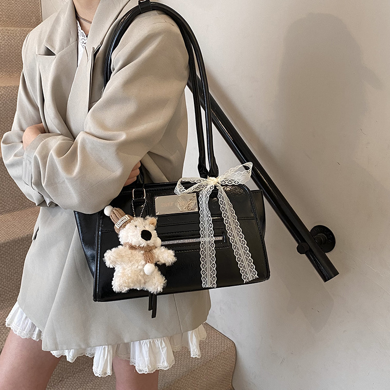 Trendy solid-color fashionable handbag for women, 2025 new style, simple and high-end texture underarm bag, niche and versatile shoulder bag Specification drawing