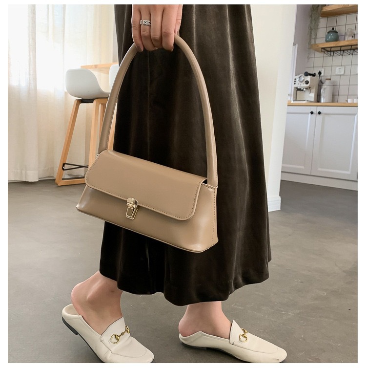 Wholesale of French niche, stylish underarm bags and women's bags for 2024. New trendy, versatile, and ins single-shoulder bags Application Scenario