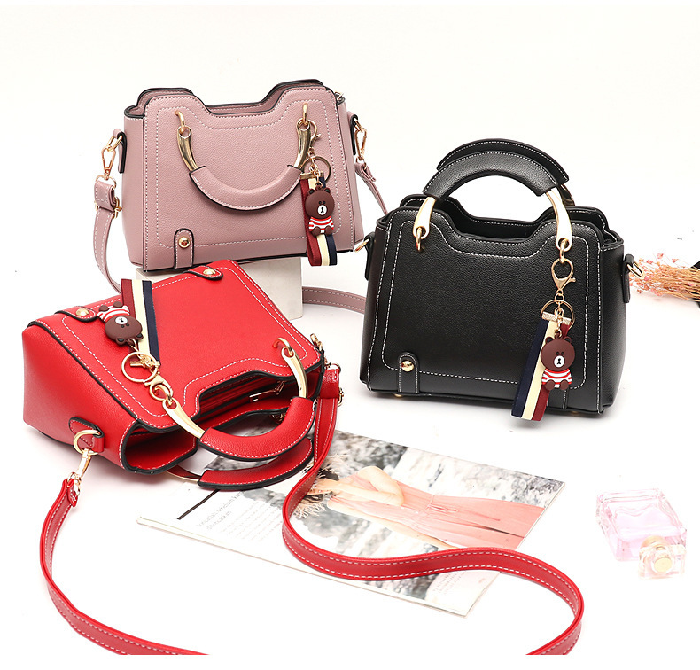 New 2022 fashionable women's handbag, crossbody bag, simple single-shoulder small square bag, cross-border foreign trade consignment Specification drawing