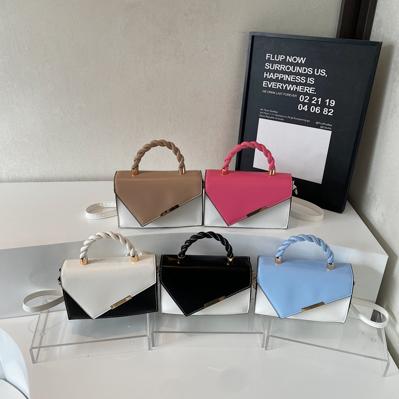 Korean style simple hand-held single-shoulder bag 2025 new style fashionable beveled edge patchwork color-blocking small square bag hand-held crossbody bag Application Scenario