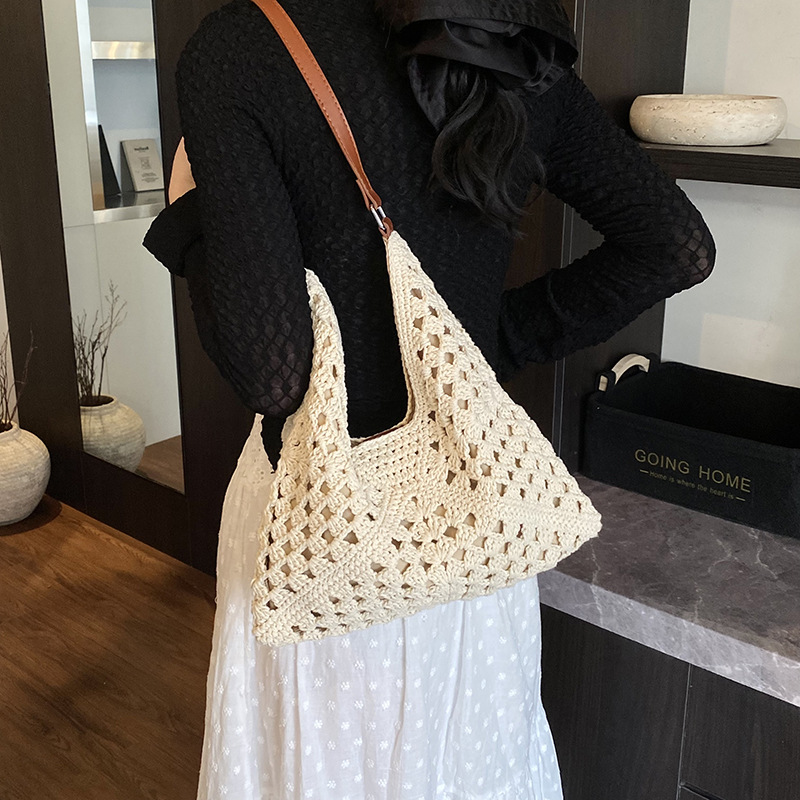 Hollowed-out best-selling woven large-capacity bucket bag for women 2025 new style seaside vacation beach straw woven versatile single-shoulder bag Specification drawing