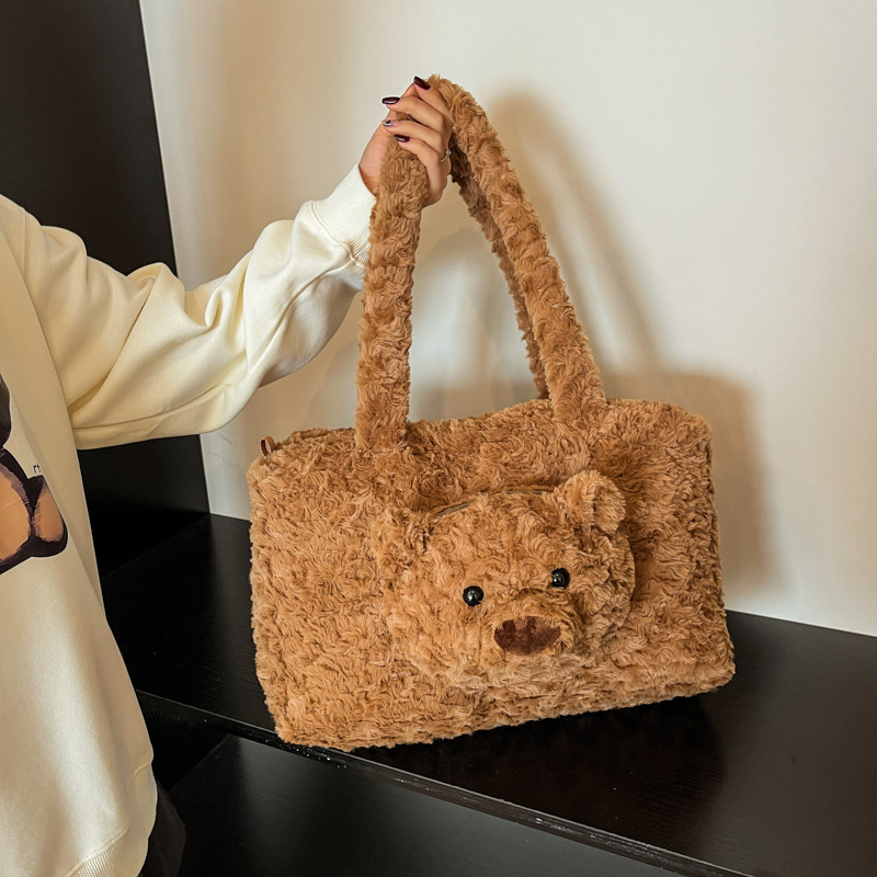 Commuter large-capacity furry bag for women 2024 new style, high-end and versatile single-shoulder crossbody bag, furry tote bag full figure
