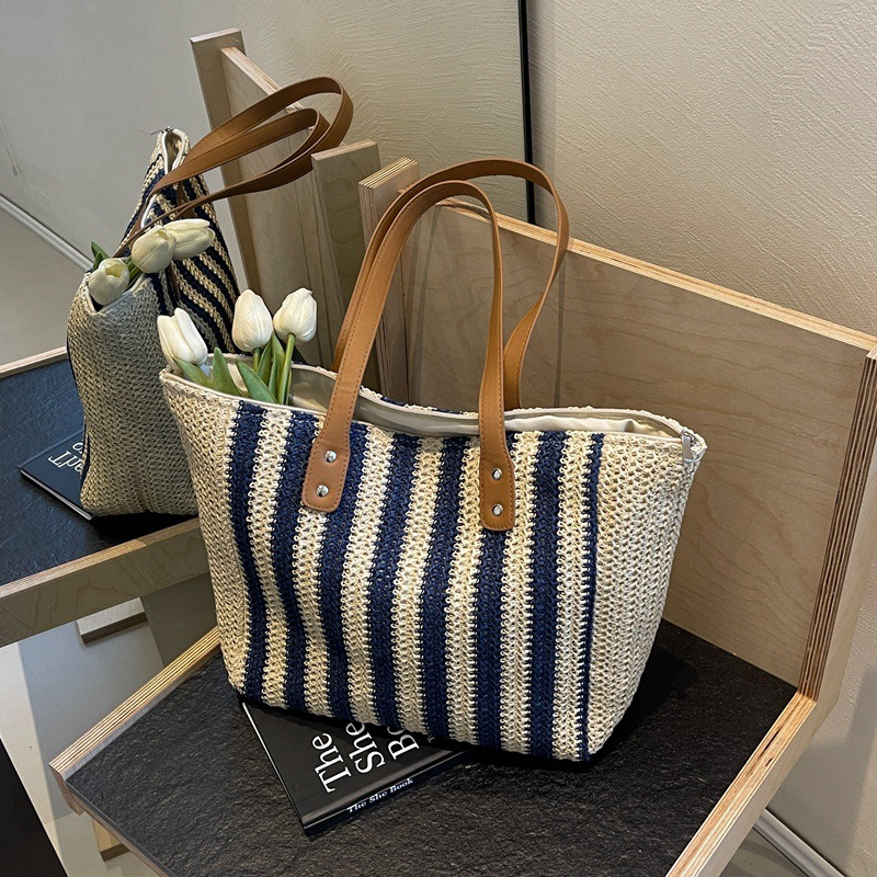 Large-capacity straw woven bag for women 2025 new trendy and fashionable woven single-shoulder tote bag, versatile hand-held beach bag details Picture