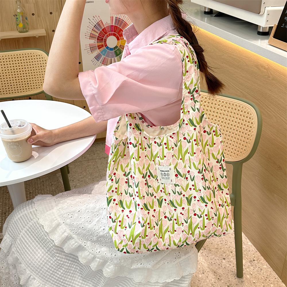 35204 canvas bag for women, cute flowers, single-shoulder hand-held bag for college students in class, large-capacity tote bag full figure