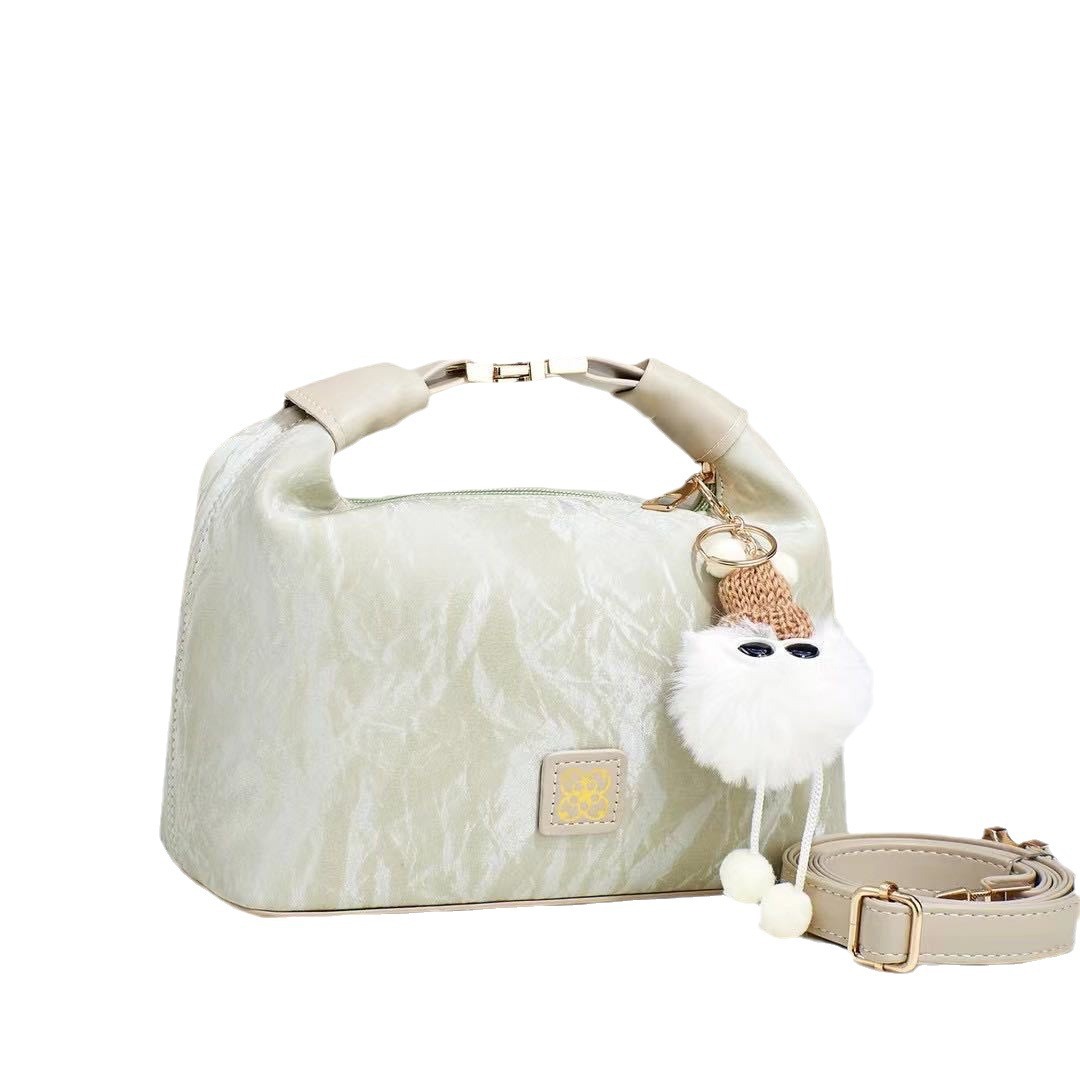 Candy-colored women's bag 2024 new style plush pendant handbag, fresh and sweet dopamine high-end single-shoulder crossbody bag Item Picture