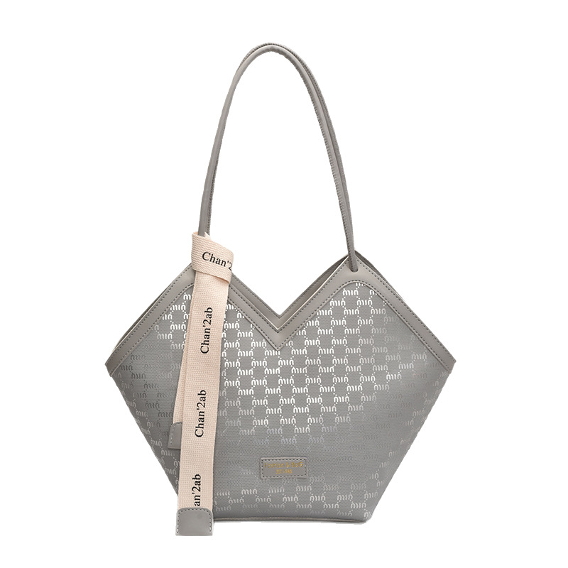 This is a new high-end, versatile, large-capacity tote bag for women, which is stylish, simple and casual for commuting Item Picture