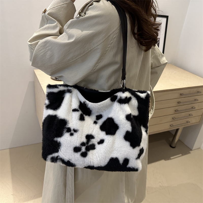 Autumn and Winter bags for women 2024 New style lamb fur bag, large capacity single-shoulder bucket bag, tote bag, plush handbag Specification drawing