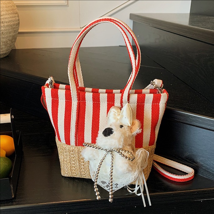 Seaside beach vacation hand-woven bag for women 2025 Summer New fashion bucket bag, trendy single-shoulder crossbody bag full figure