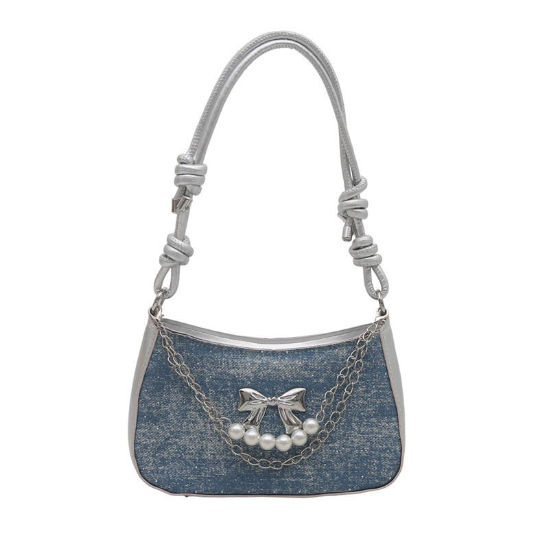 A new, high-quality single-shoulder crossbody bag with a Korean-style fashionable chain bag, featuring a niche design for underarm women Item Picture