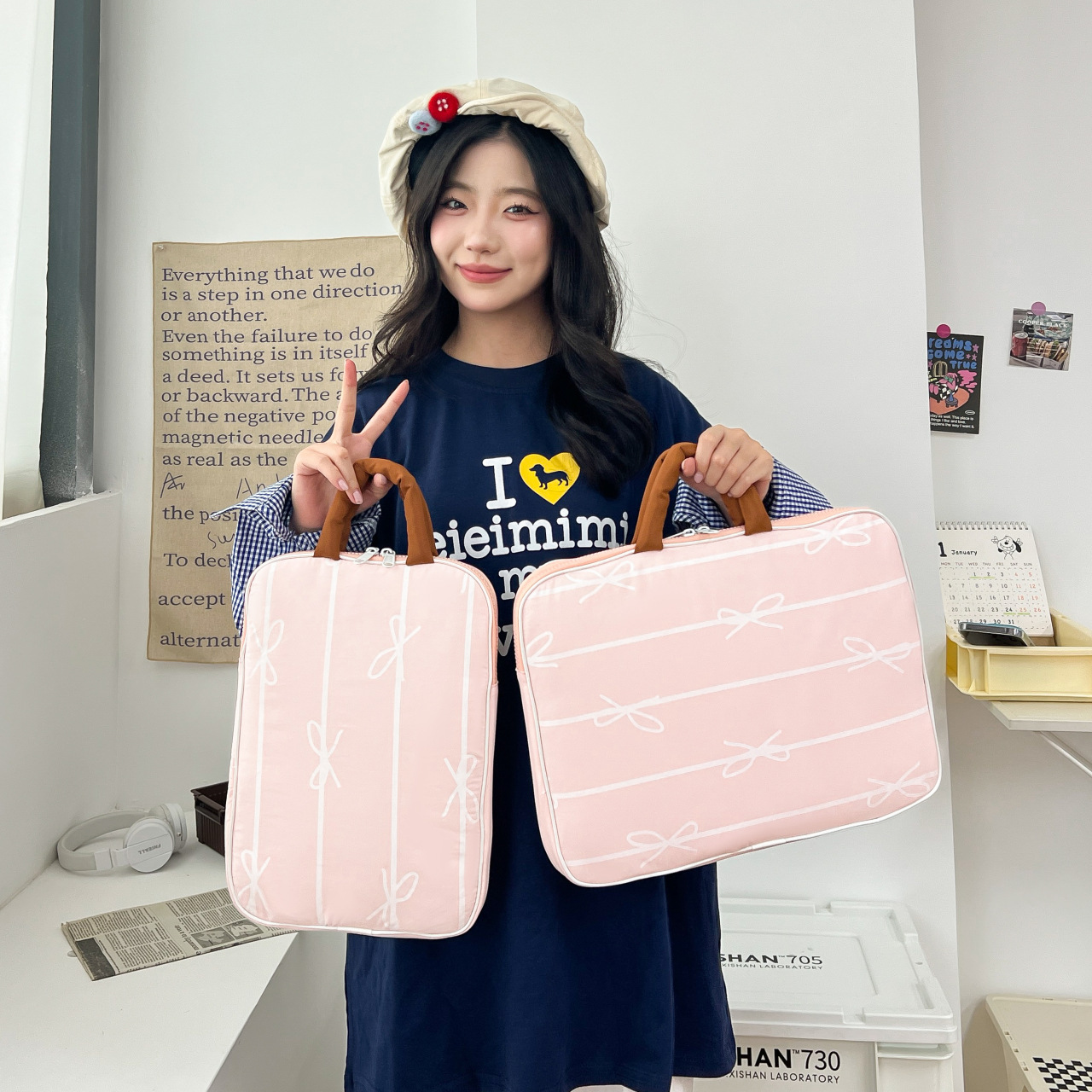 Autumn and winter large-capacity pink computer bag for work and commuting, women 2024 new style laptop handbag, canvas bag full figure