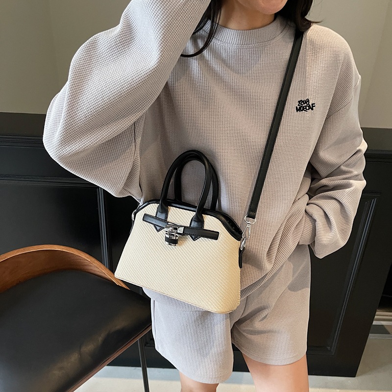 Cross-border niche and versatile casual hand-held bucket bag for women 2025 new retro and simple striped single-shoulder crossbody bag Specification drawing