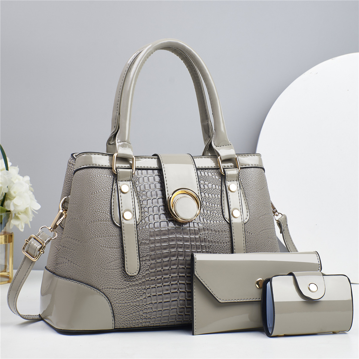 Hot Summer new style 2025 fashionable handbag, single-shoulder versatile crossbody bag, elegant lady's bag, middle-aged mother's bag full figure
