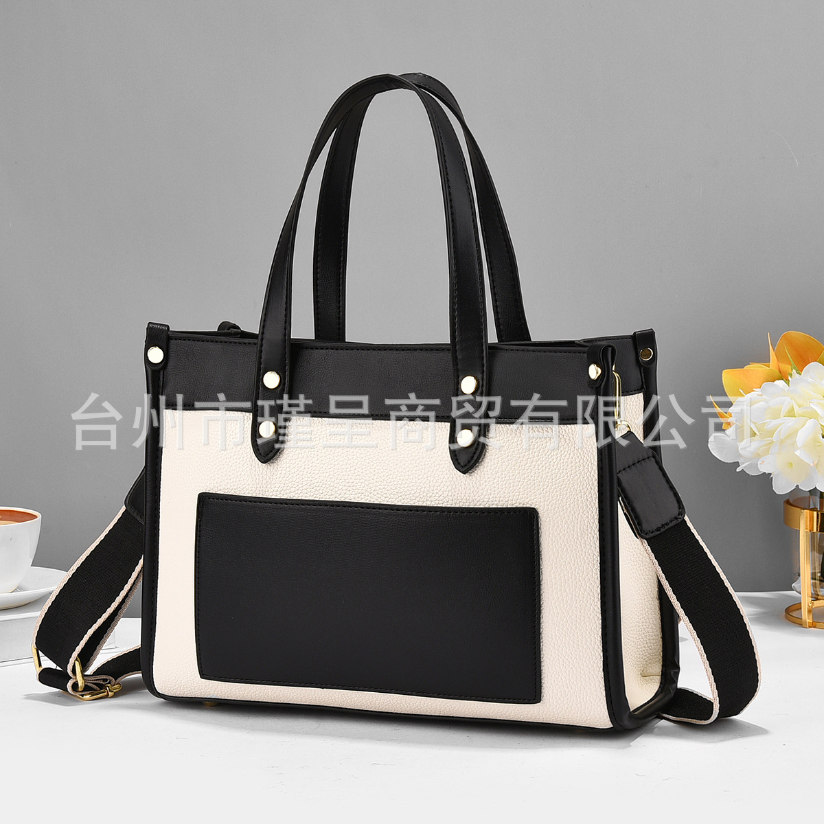 2023 New women's tote bag, large-capacity color-blocking single-shoulder bag, commuter fashion women's single-shoulder crossbody bag Item Picture