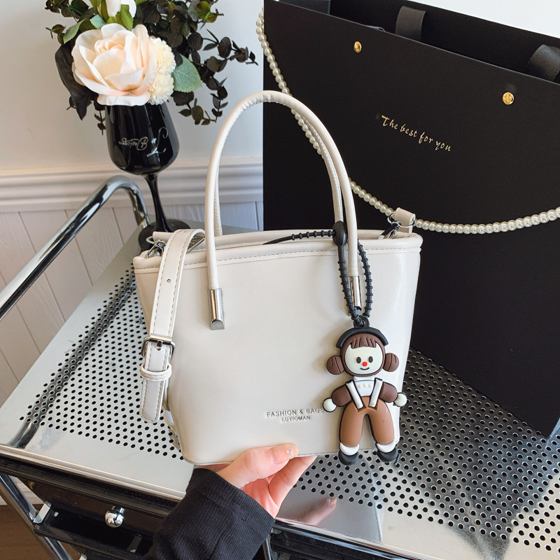 Cross-border trendy bucket bag, high-end, versatile, niche new simple solid color bag, Korean style trendy crossbody women's bag full figure
