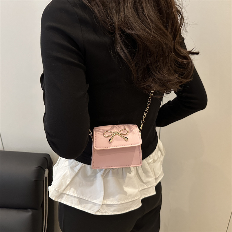 Simple bow saddle bag for women 2025 new Spring/Summer style single-shoulder bag, personalized and fashionable single-shoulder crossbody bag Specification drawing