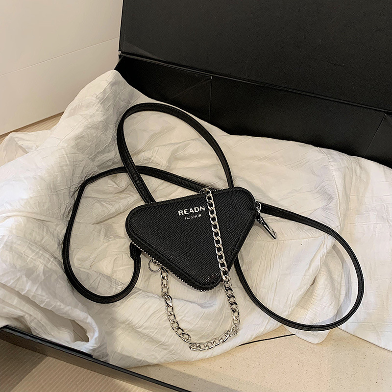 Summer chic children's bag, Korean internet-famous mini crossbody bag, high-end and elegant accessory, coin purse, parent-child style full figure