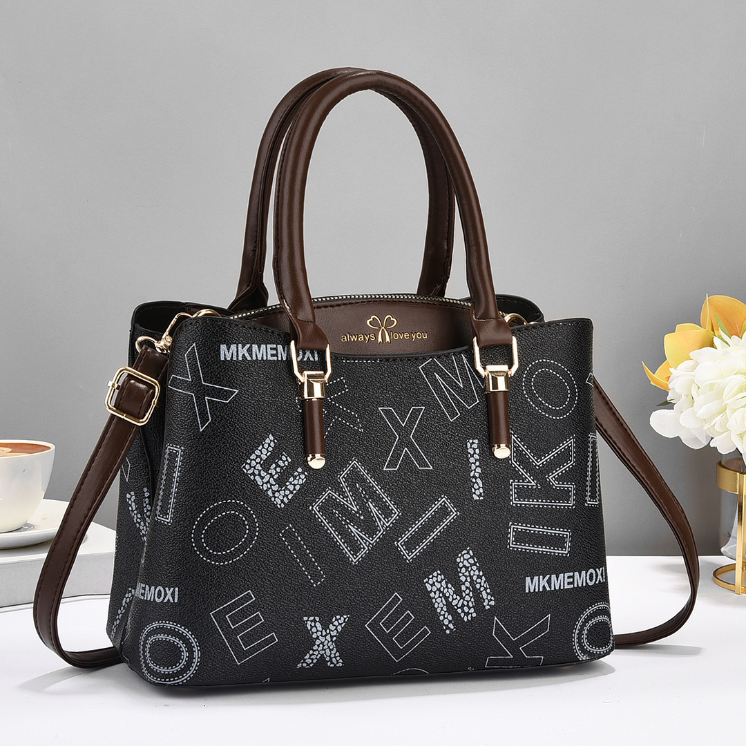 In 2024, there will be trendy and popular stylish bags: simple mom bags, large-capacity fashionable brand handbags for women, and single-shoulder crossbody bags details Picture