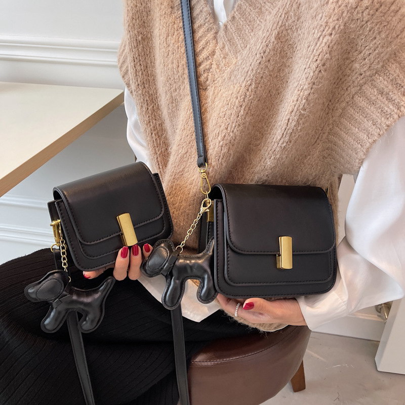 Wholesale custom bags for women 2022 new high-end and fashionable crossbody bag, casual and versatile single-shoulder small square bag Specification drawing