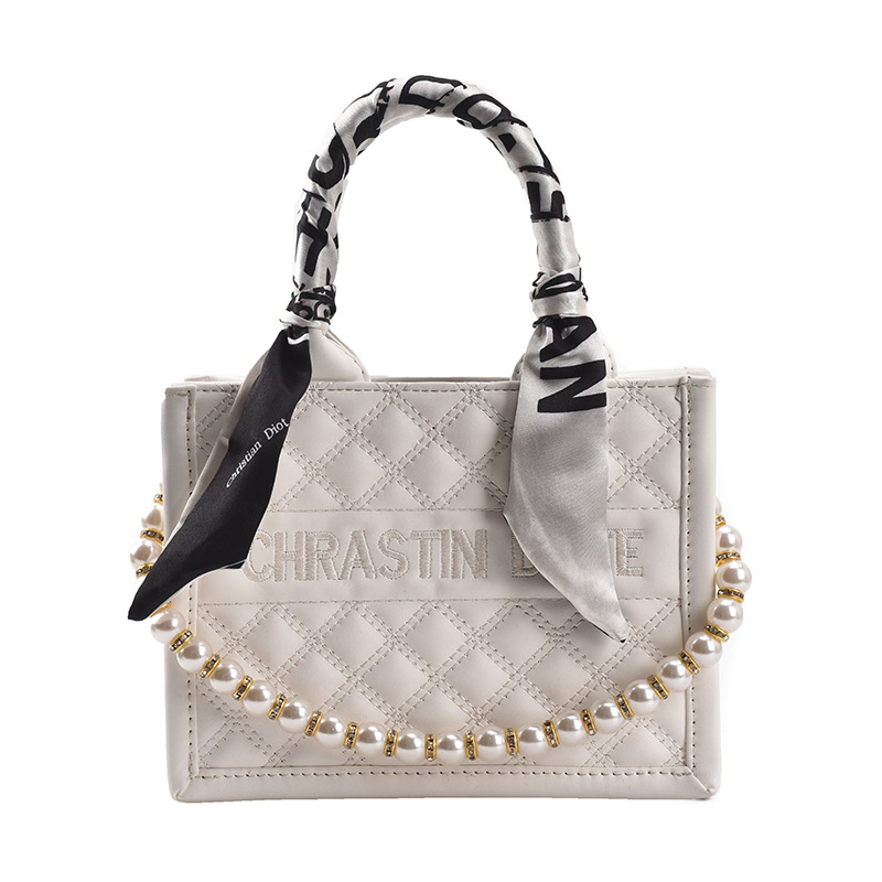 New trendy and fashionable cross-border women's bag, diamond-shaped crossbody bag, summer single-shoulder hand-held tote bag, large-capacity women's bag Item Picture