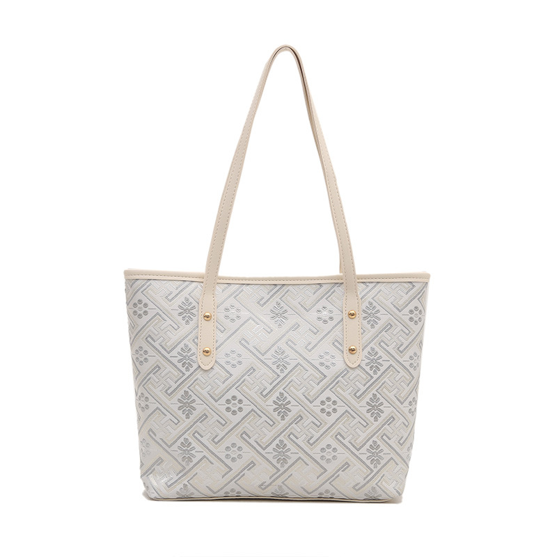 The new fashionable and retro single-shoulder bag for women is simple, stylish and versatile. It's a handy tote bag for commuting and going out Item Picture