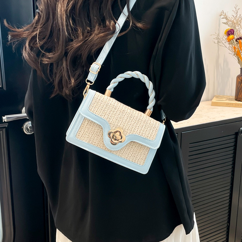 A simple and fashionable single-shoulder bag for women, a new spring 2025 fashion crossbody bag, a simple and casual retro small square bag for women Specification drawing