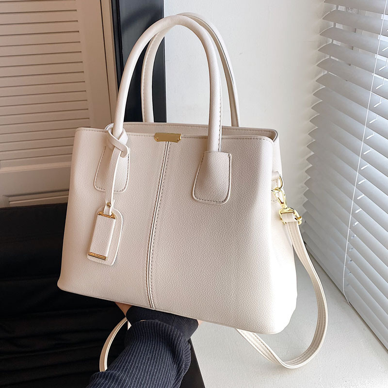 Cross-border quality bag 2023 New style fashionable Tote bag, ins Women's large capacity commuter bag, single-shoulder crossbody bag details Picture