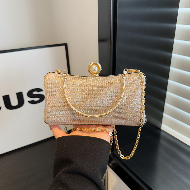 2025 Cross-border New fashion chain handbag, banquet bag, single-shoulder crossbody small square bag, unique hand-held mouth gold bag full figure