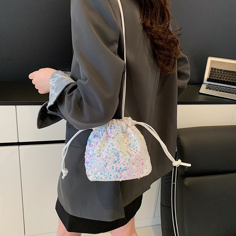 Stylish sequined drawstring bucket small bag for women 2025 new style fashionable single-shoulder bag, personalized colorful crossbody bag details Picture
