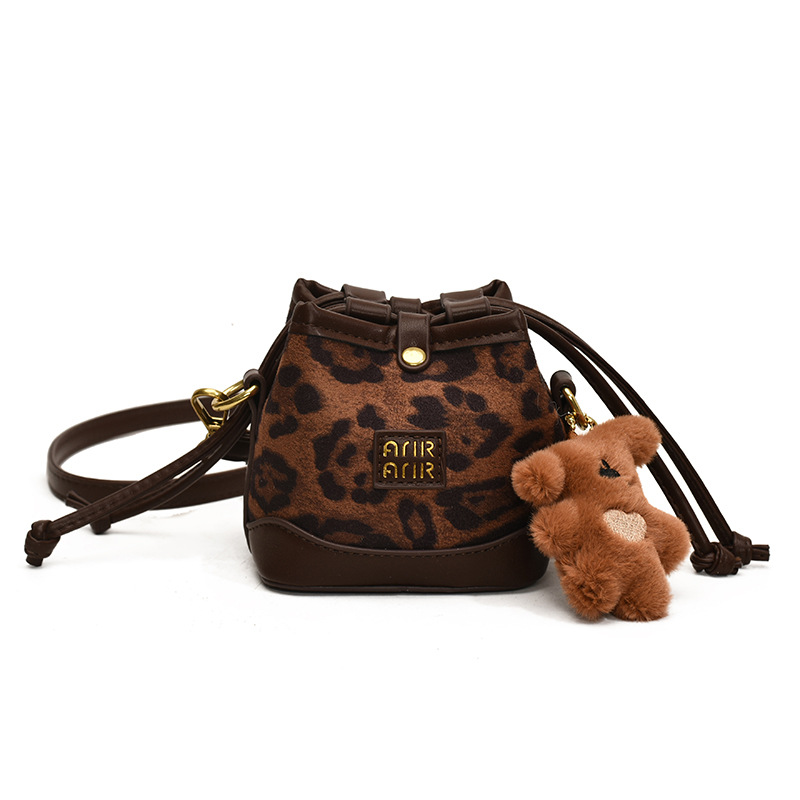Cross-border Mini Bag for Women 2025 New Style Mini Shumai Bag, stylish, cute, simple letter small bag, popular red envelope Item Picture
