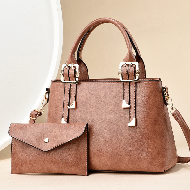 Crossbody bag, Korean style, elegant, middle-aged women's bag, large bag, mom's bag, simple and trendy handbag, new spring and summer style, versatile, single-shoulder details Picture