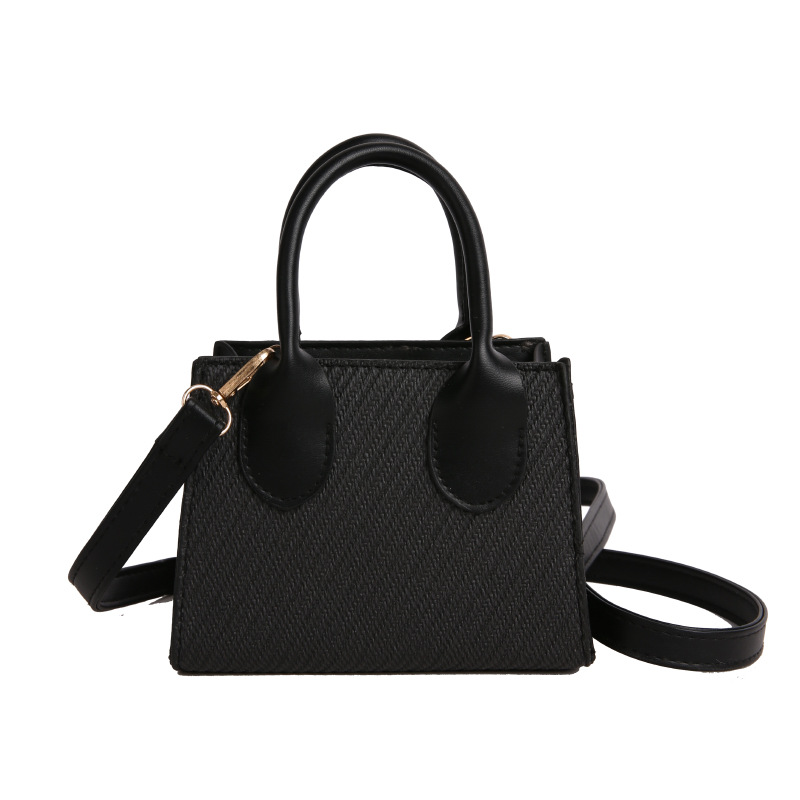 Stylish crossbody handbag, simple commuting bag, fashionable women's bag, 2025 summer new style Korean retro small square bag Item Picture