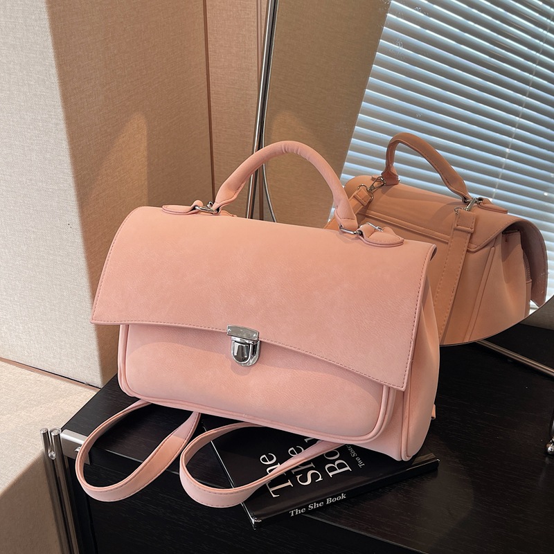 A new Korean-style schoolbag and briefcase for women in 2025, a trendy and fashionable backpack that is versatile and has a large capacity full figure